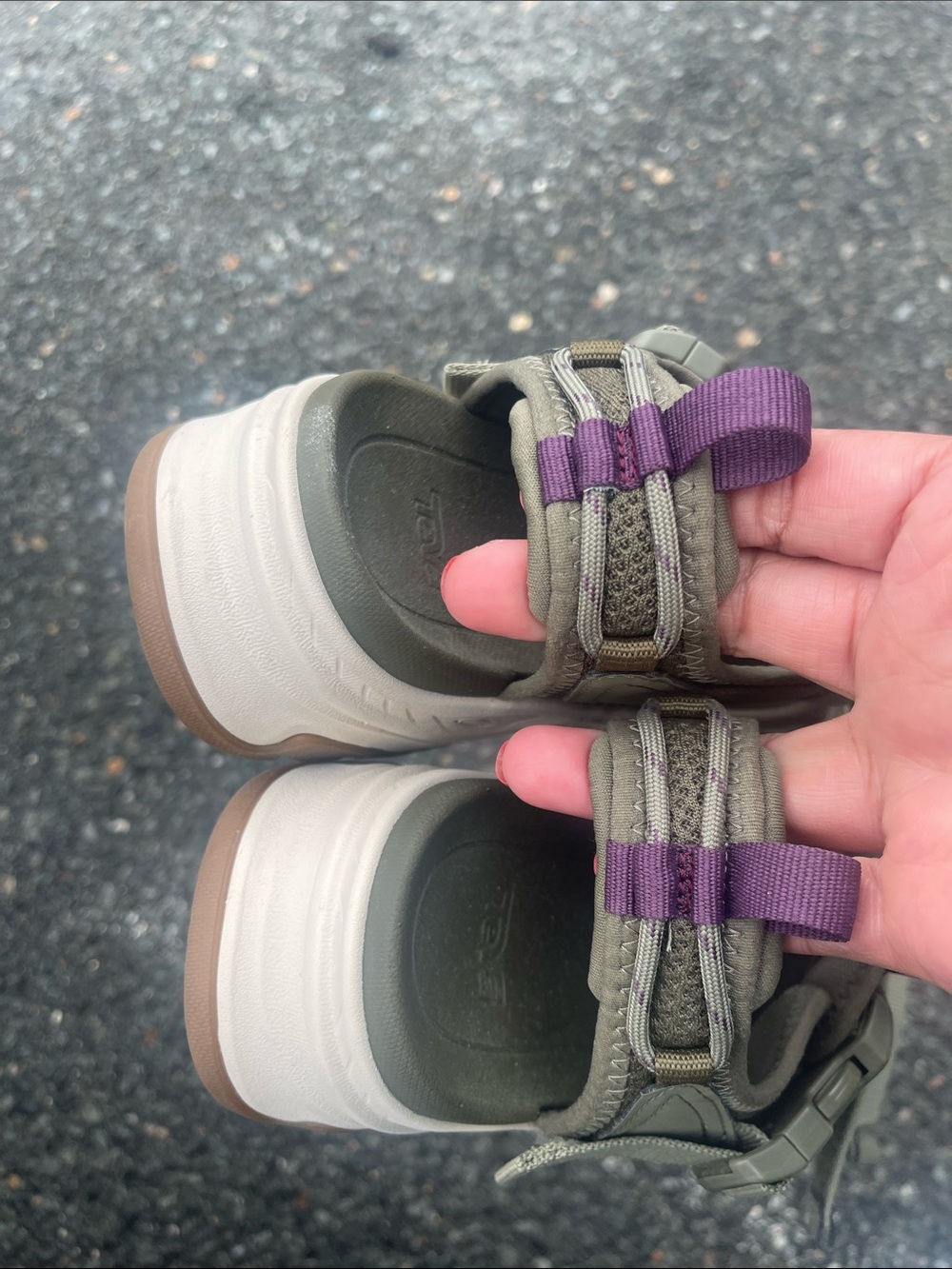 Teva Hurricane Ampsole Gaila Platform Olive Green Sandals Size: Size 10 - Picture 3 of 6